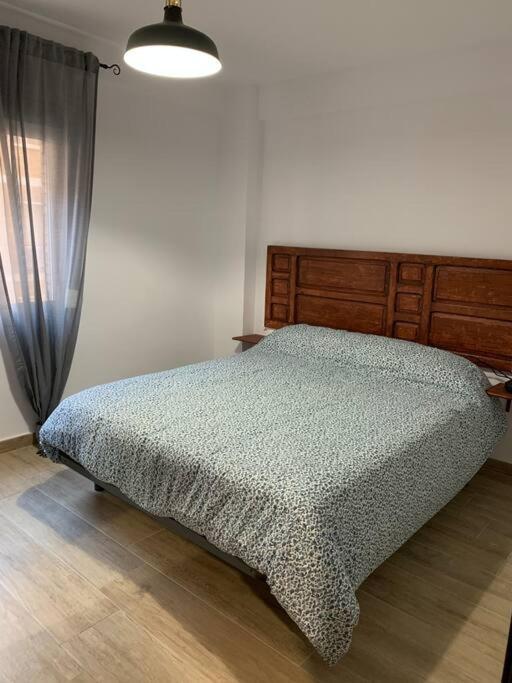 Ideal Apartamento En El Barrio De Las Delicias Malaga Exterior photo